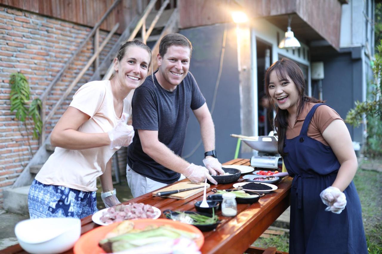 Mama Tia Family Homestay ランテパオ エクステリア 写真