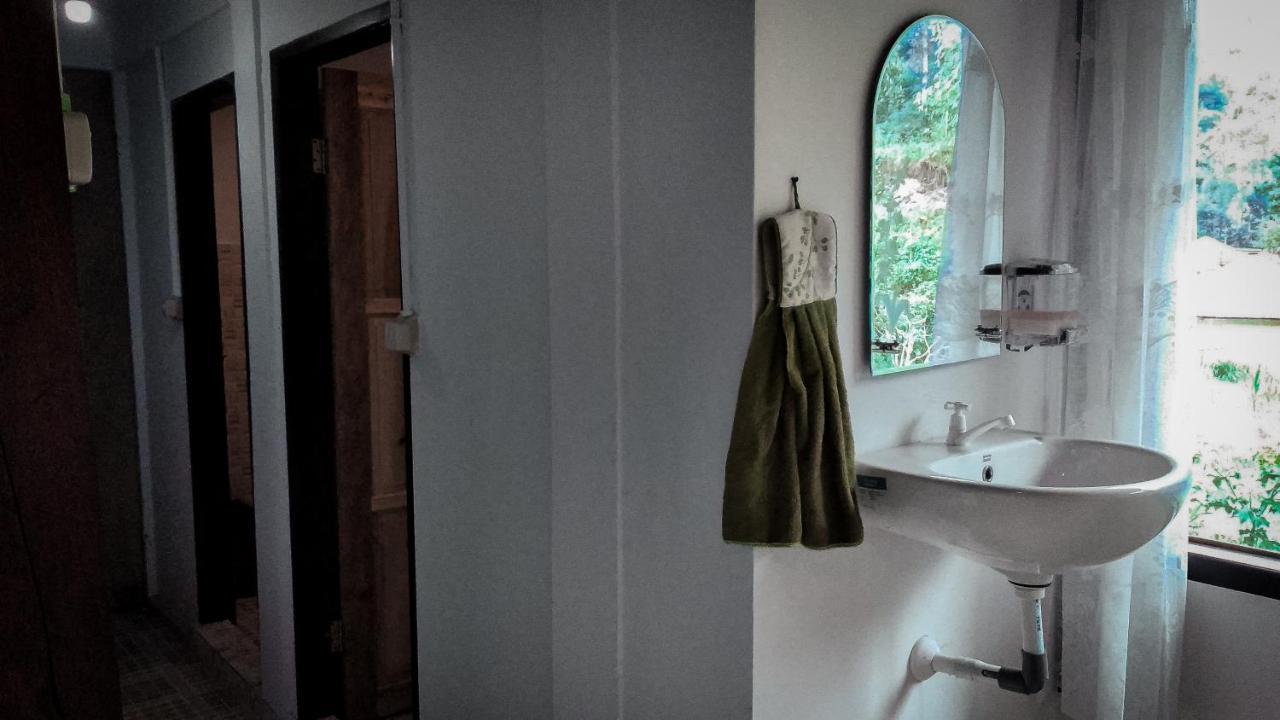 Mama Tia Family Homestay ランテパオ エクステリア 写真